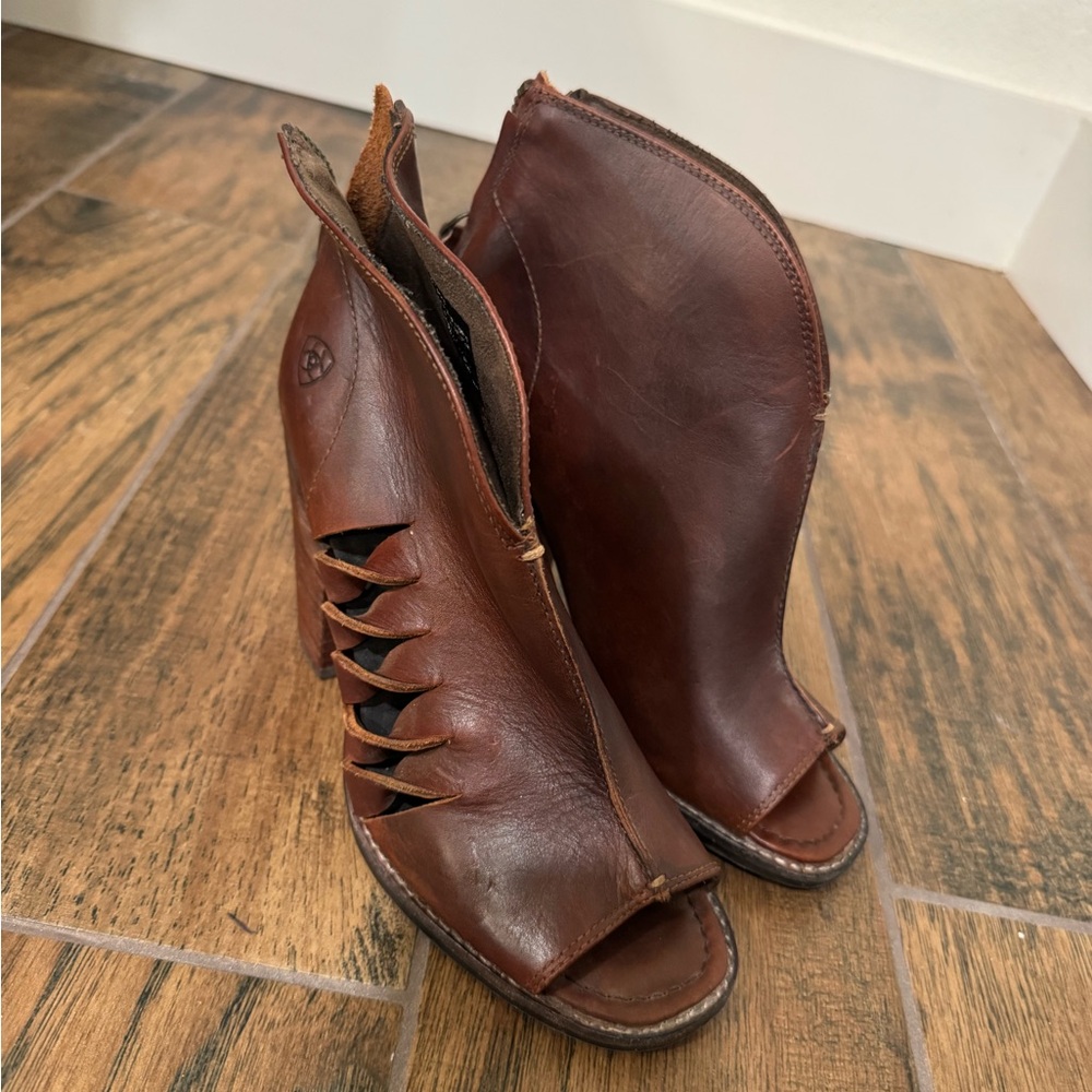 Ariat Women's Brown Leather Peep-Toe Heels